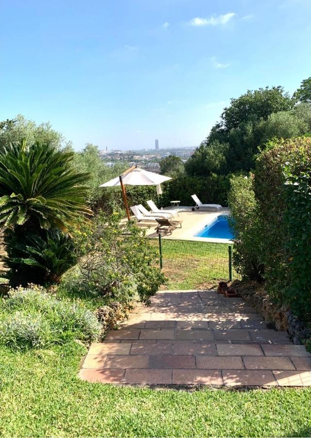 Chalet Con Vistas A Sevilla Gelves Exterior foto